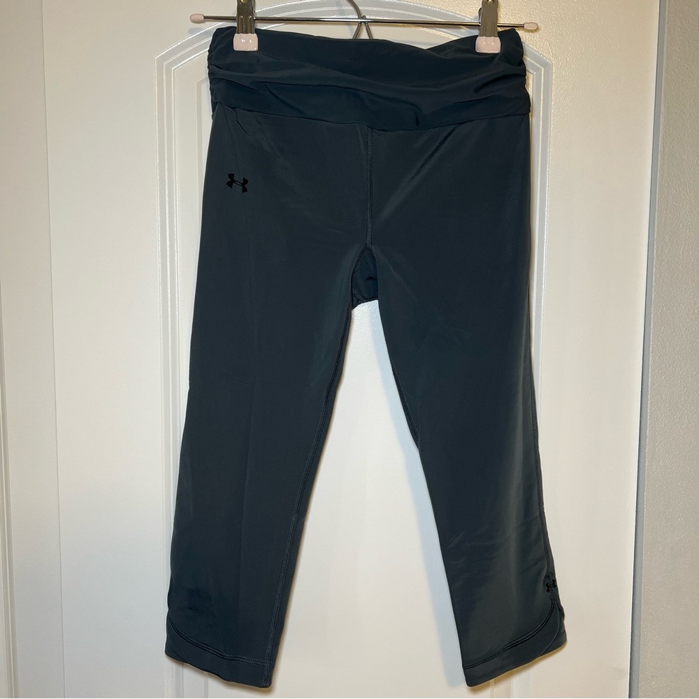 Under Armour Capri Grey Leggings